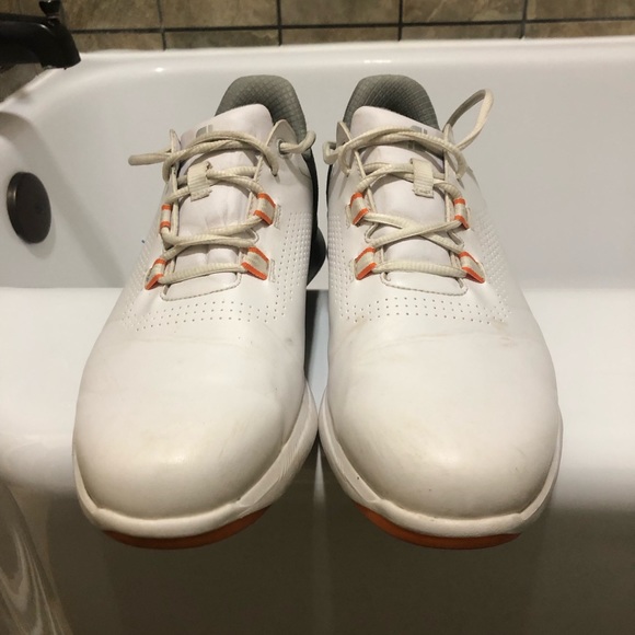 Footjoy golf shoes - Picture 3 of 4